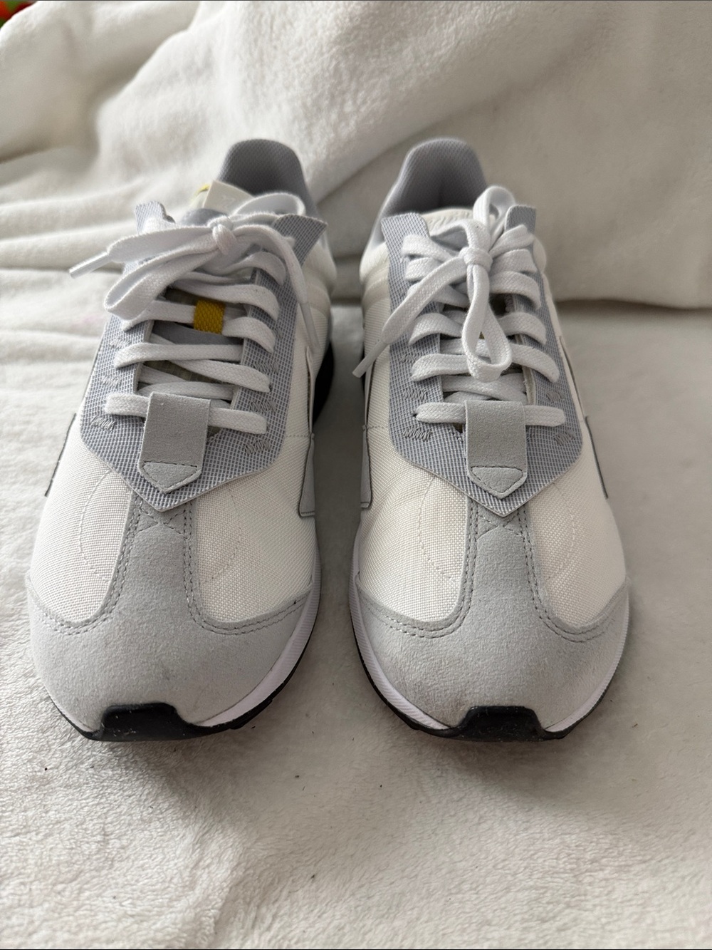 Nike Air Max Pre-Day  White Gray Black Cushioned Low Top Sneakers